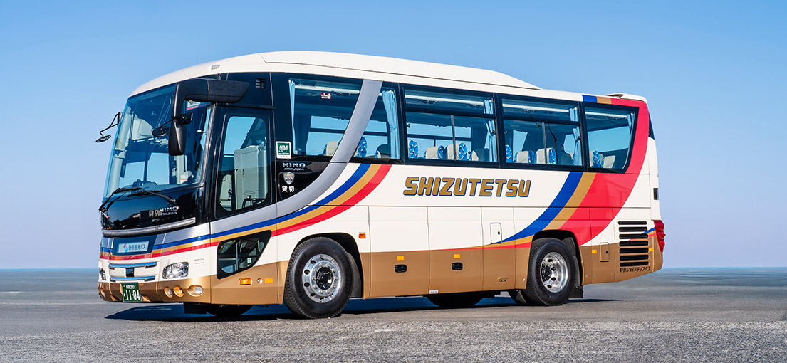 静鉄ジョイステップバス 中型バス外観